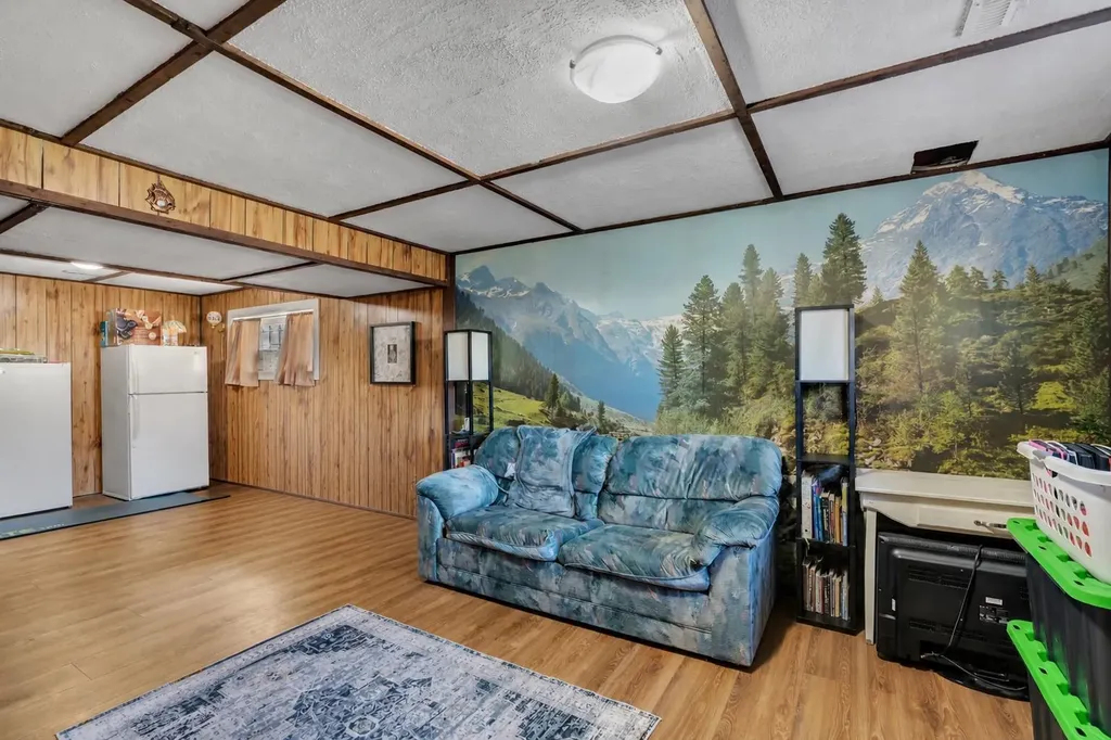 20 Ogmoor Crescent SE Calgary AB T2C 2E9
