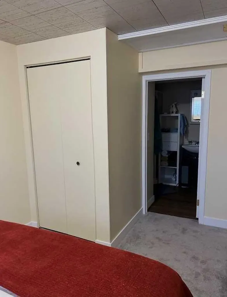 20 Ogmoor Crescent SE Calgary AB T2C 2E9