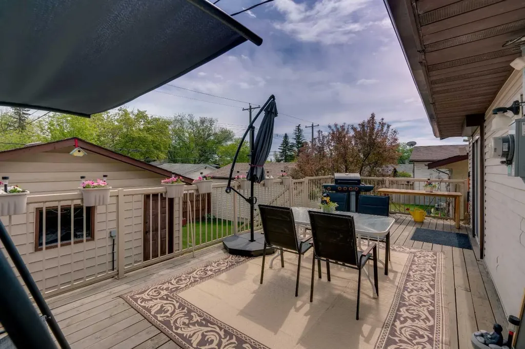20 Ogmoor Crescent SE Calgary AB T2C 2E9