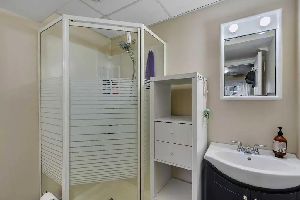 20 Ogmoor Crescent SE Calgary AB T2C 2E9