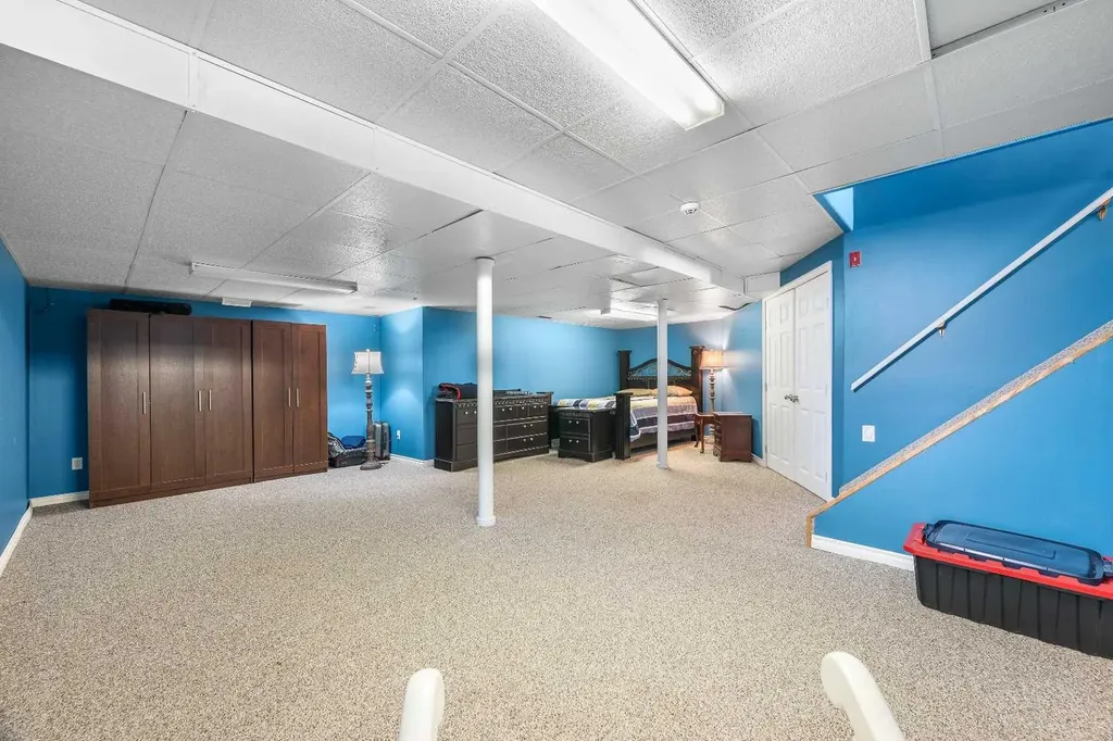 5303 23 Street Lloydminster AB T9V 2P9