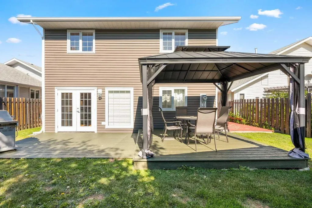 5303 23 Street Lloydminster AB T9V 2P9