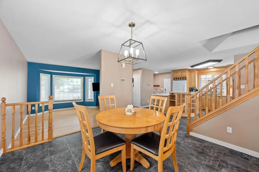 5303 23 Street Lloydminster AB T9V 2P9