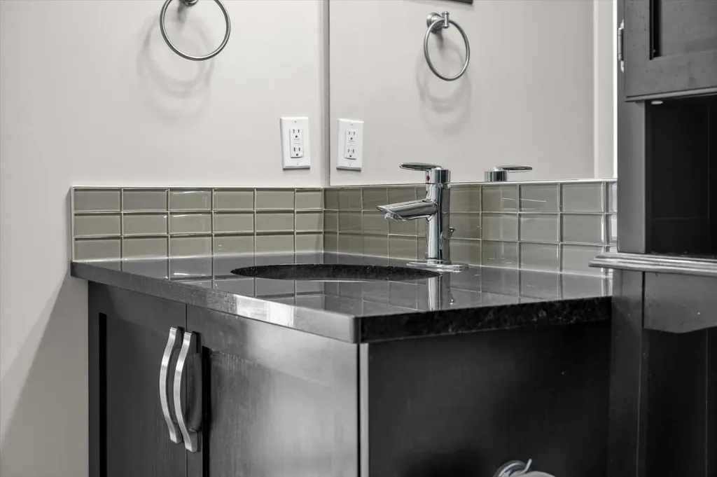 438 Covecreek Circle NE Calgary AB T3K 0J6