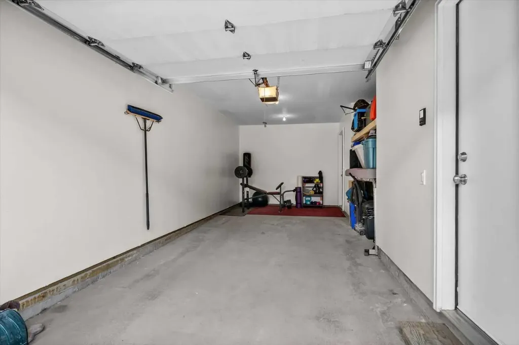 438 Covecreek Circle NE Calgary AB T3K 0J6