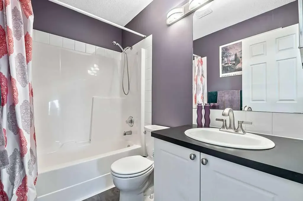 113 Harvest Oak Rise NE Calgary AB T3K 4T9