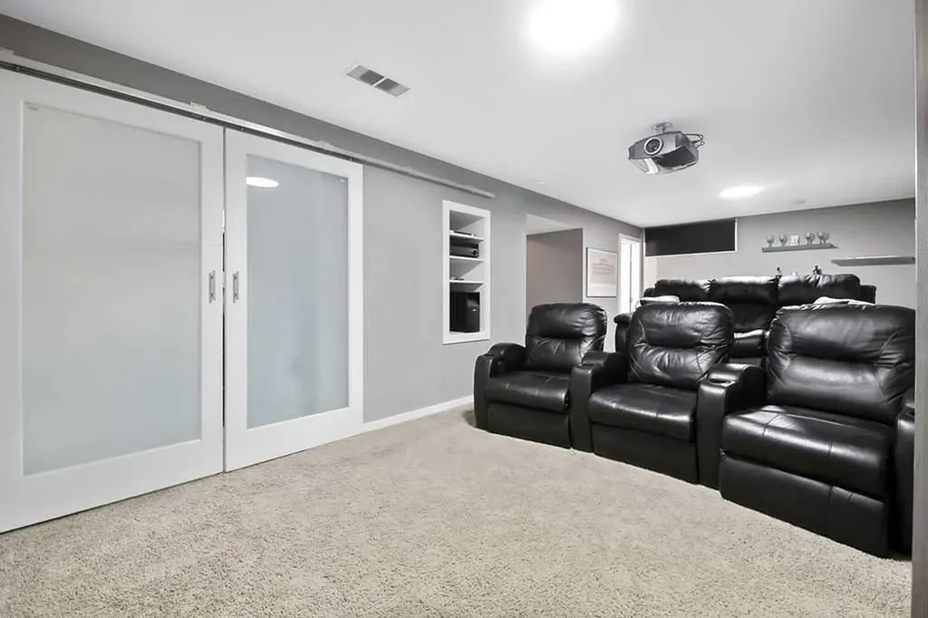 113 Harvest Oak Rise NE Calgary AB T3K 4T9