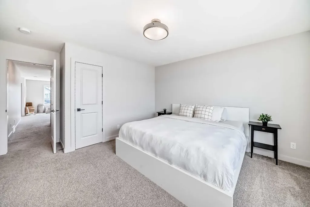 81 Willow Court Cochrane AB T4C 2S7