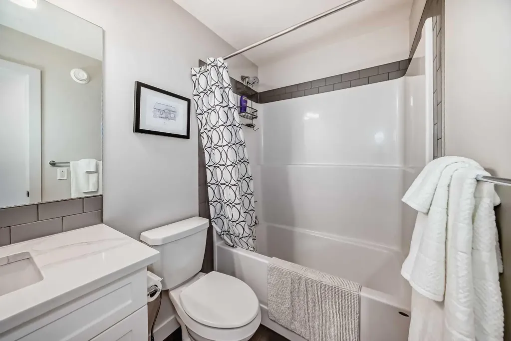 81 Willow Court Cochrane AB T4C 2S7