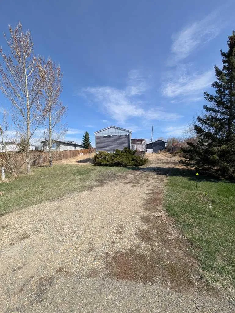 312 Christian Avenue Standard AB T0J3G0