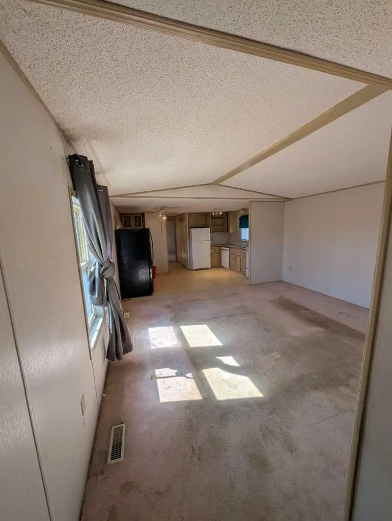 312 Christian Avenue Standard AB T0J3G0