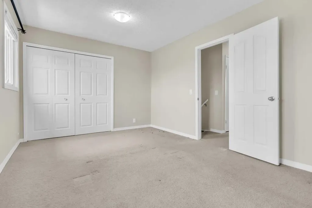 87 Castleglen Road NE Calgary AB T3J 1P2