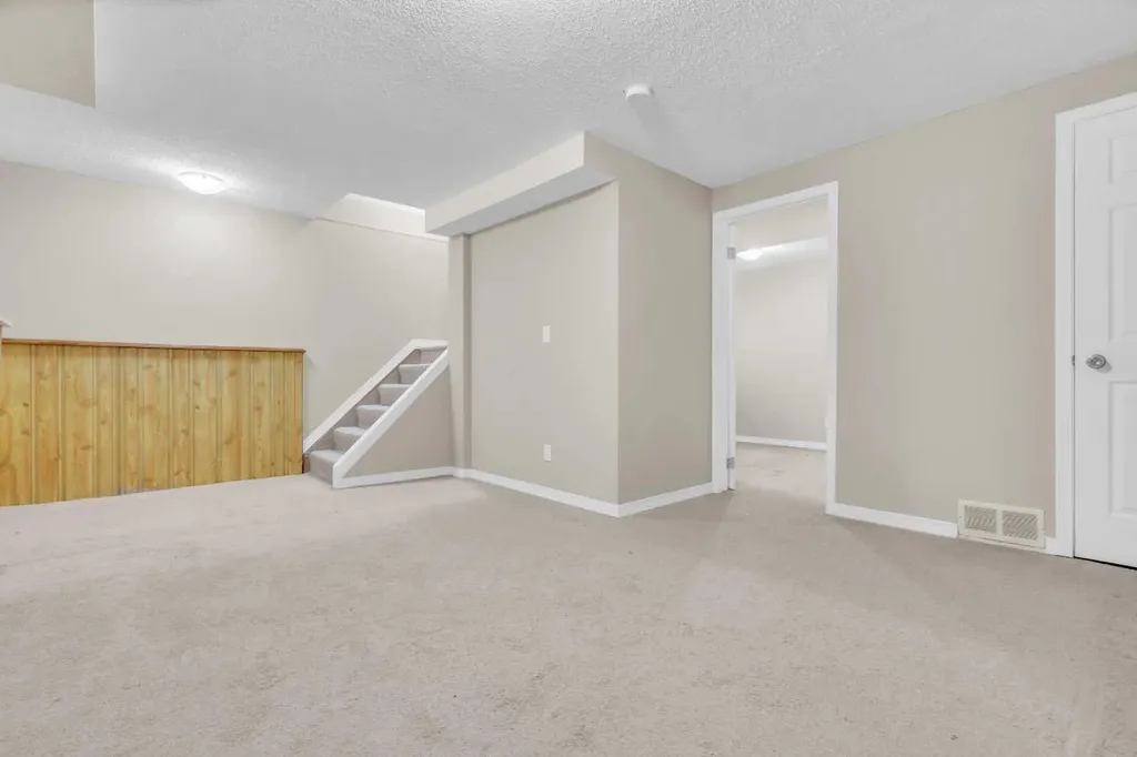 87 Castleglen Road NE Calgary AB T3J 1P2