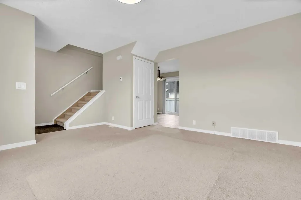 87 Castleglen Road NE Calgary AB T3J 1P2