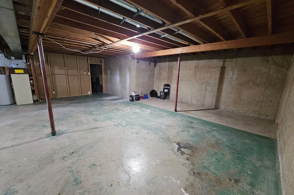 840 Raynard Crescent SE Calgary AB T2A 1X7