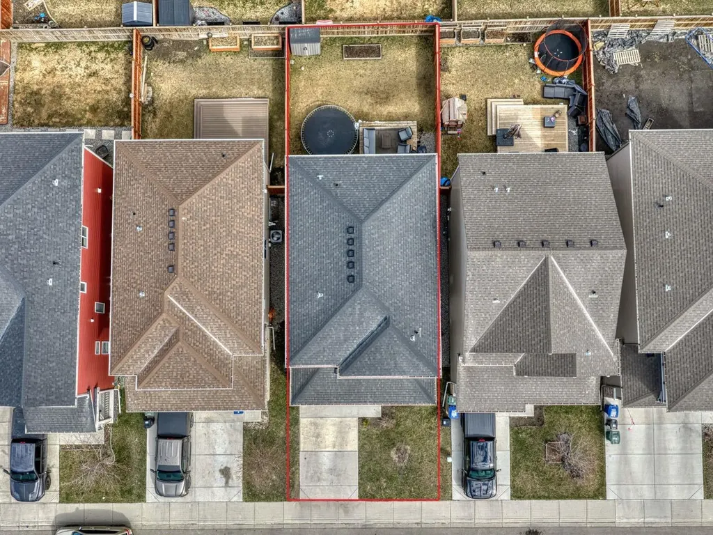 414 Windrow Common SW Airdrie AB T4B 4K4