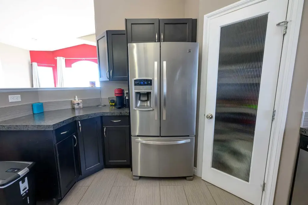 11514 75 Avenue Grande Prairie AB T8W 0J4