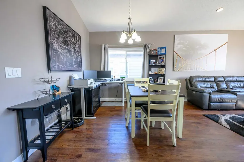 11514 75 Avenue Grande Prairie AB T8W 0J4