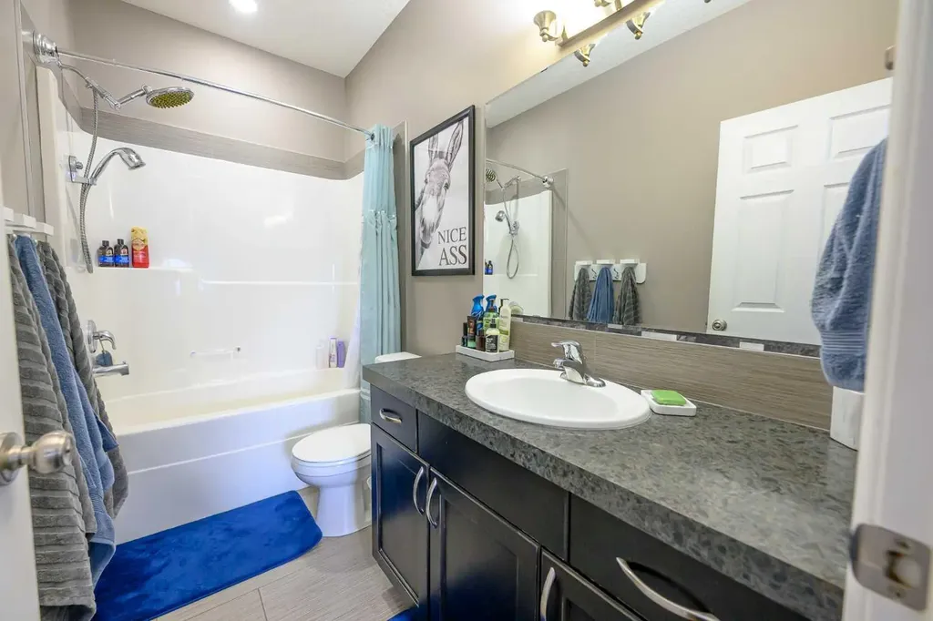 11514 75 Avenue Grande Prairie AB T8W 0J4