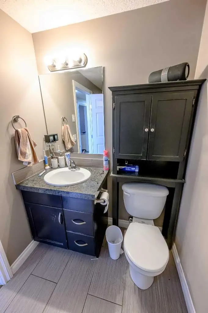11514 75 Avenue Grande Prairie AB T8W 0J4