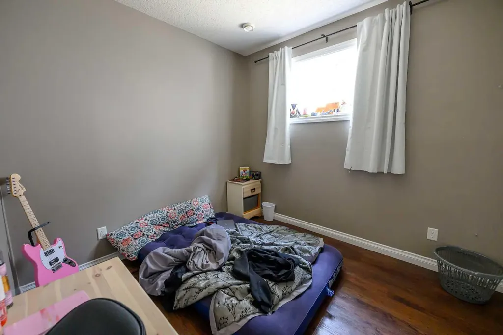 11514 75 Avenue Grande Prairie AB T8W 0J4