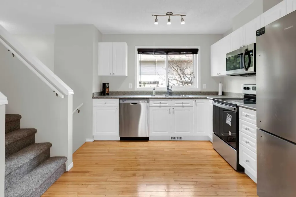 155 Tuscany Springs Gardens NW Calgary AB T3L2R5