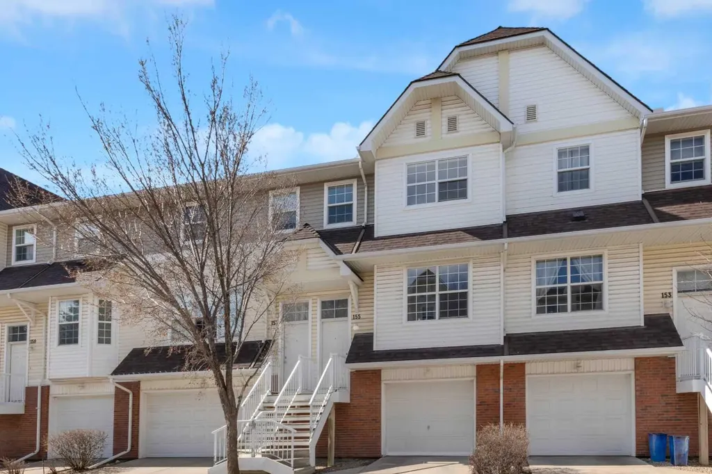 155 Tuscany Springs Gardens NW Calgary AB T3L2R5