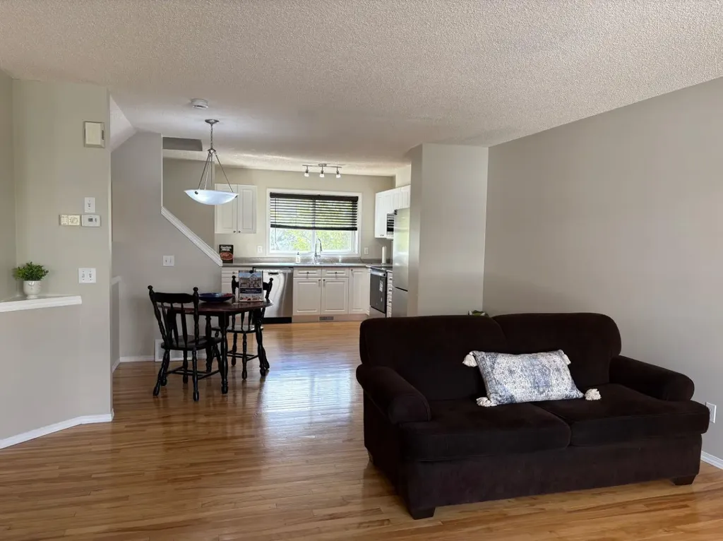 155 Tuscany Springs Gardens NW Calgary AB T3L2R5
