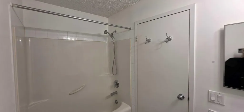 73 Erin Woods Court SE Calgary AB T2B3V2