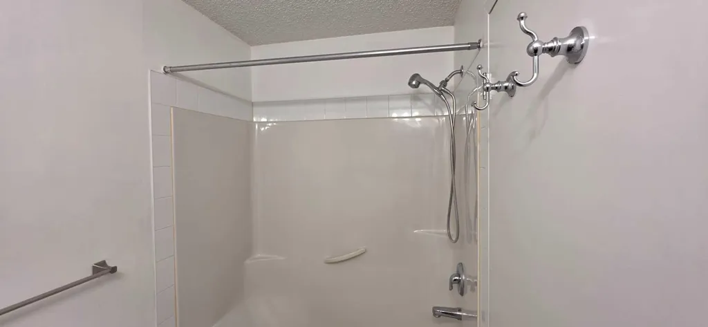 73 Erin Woods Court SE Calgary AB T2B3V2