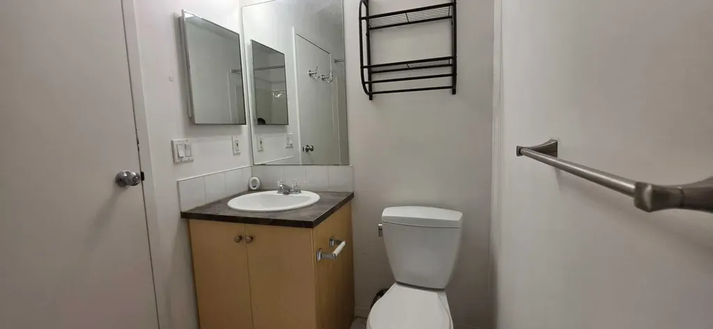 73 Erin Woods Court SE Calgary AB T2B3V2