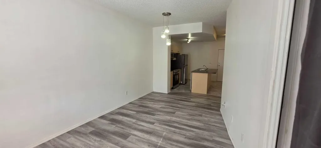 73 Erin Woods Court SE Calgary AB T2B3V2