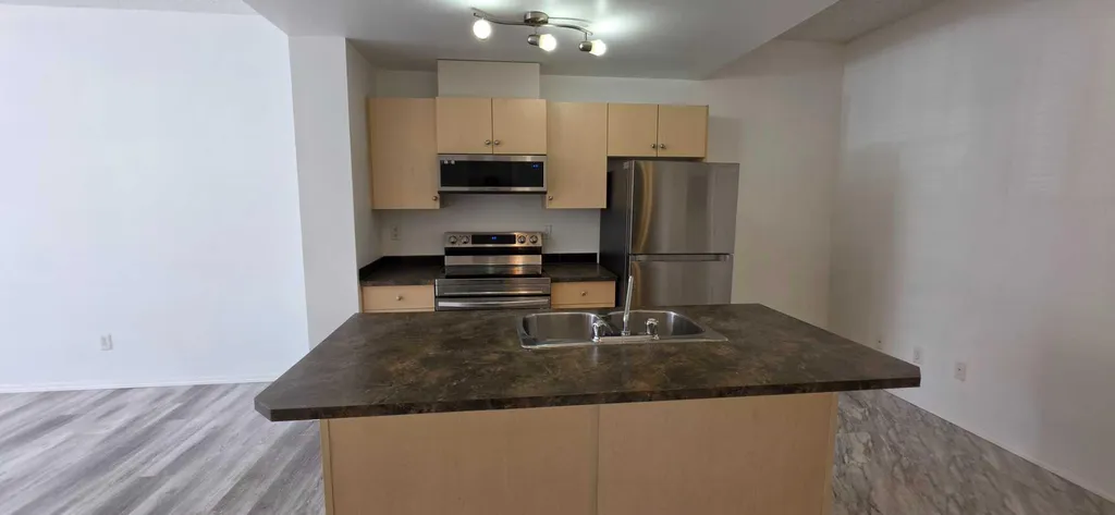 73 Erin Woods Court SE Calgary AB T2B3V2