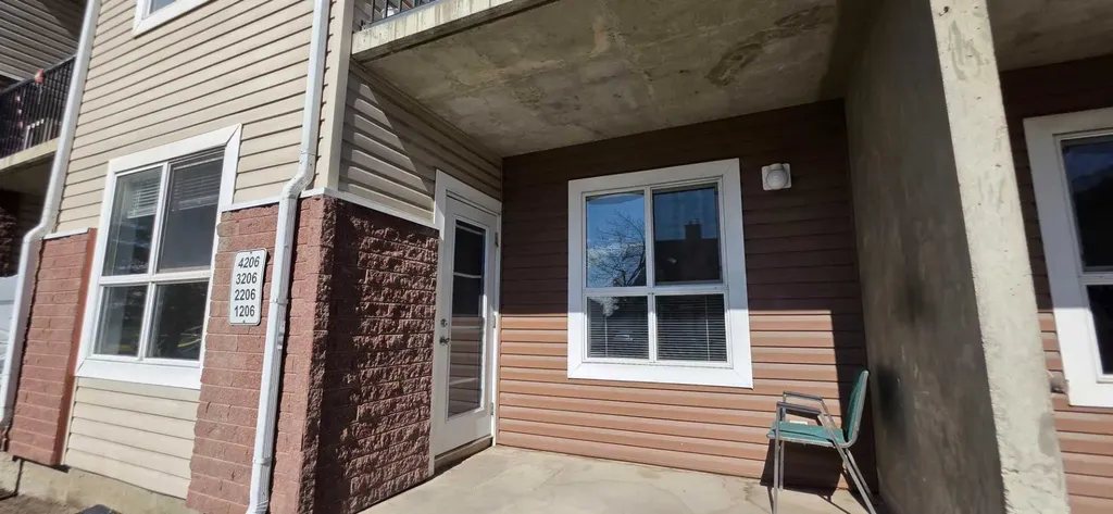 73 Erin Woods Court SE Calgary AB T2B3V2