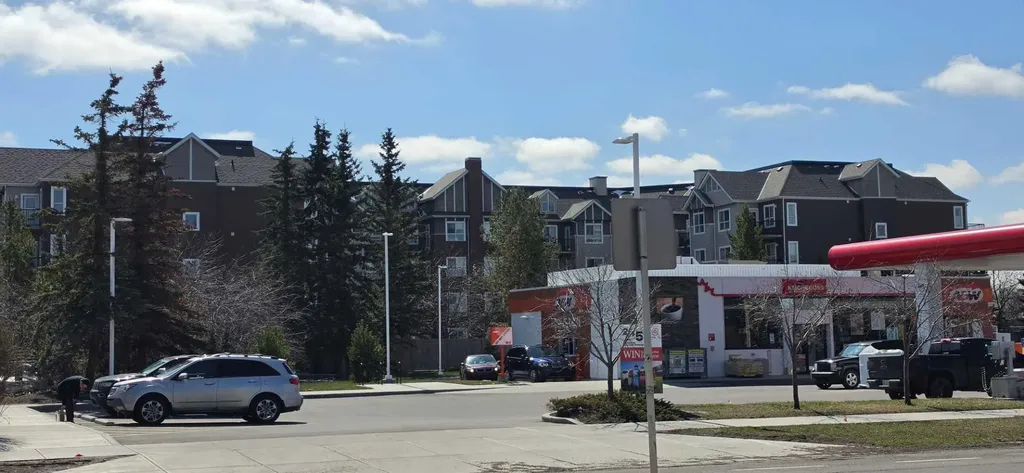 73 Erin Woods Court SE Calgary AB T2B3V2