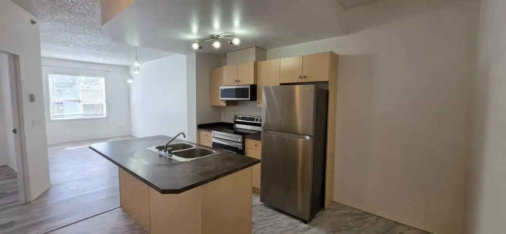 73 Erin Woods Court SE Calgary AB T2B3V2