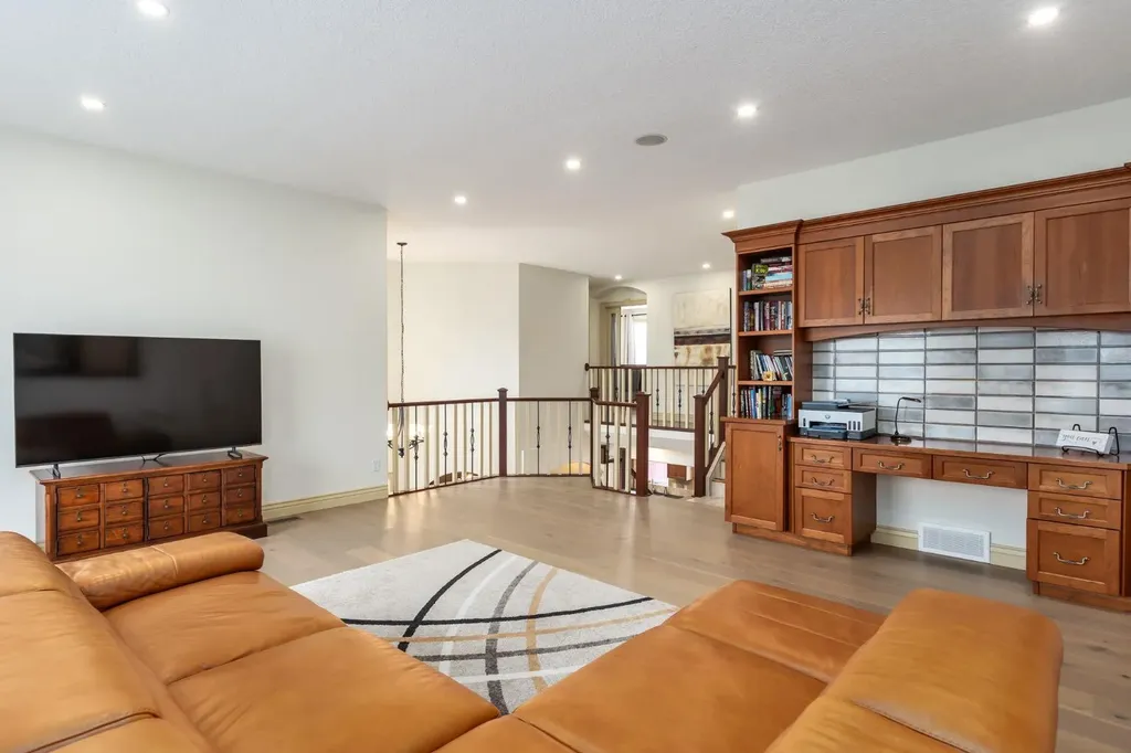 401 Marina Drive Chestermere AB T1X 1V8