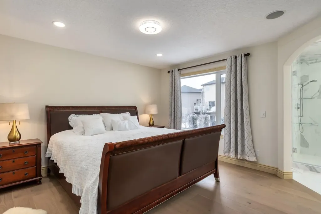 401 Marina Drive Chestermere AB T1X 1V8