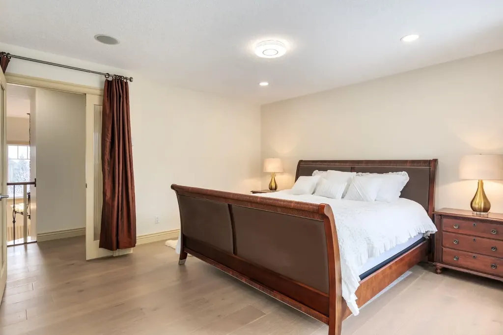 401 Marina Drive Chestermere AB T1X 1V8