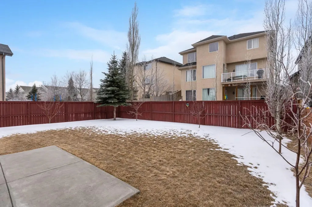 401 Marina Drive Chestermere AB T1X 1V8