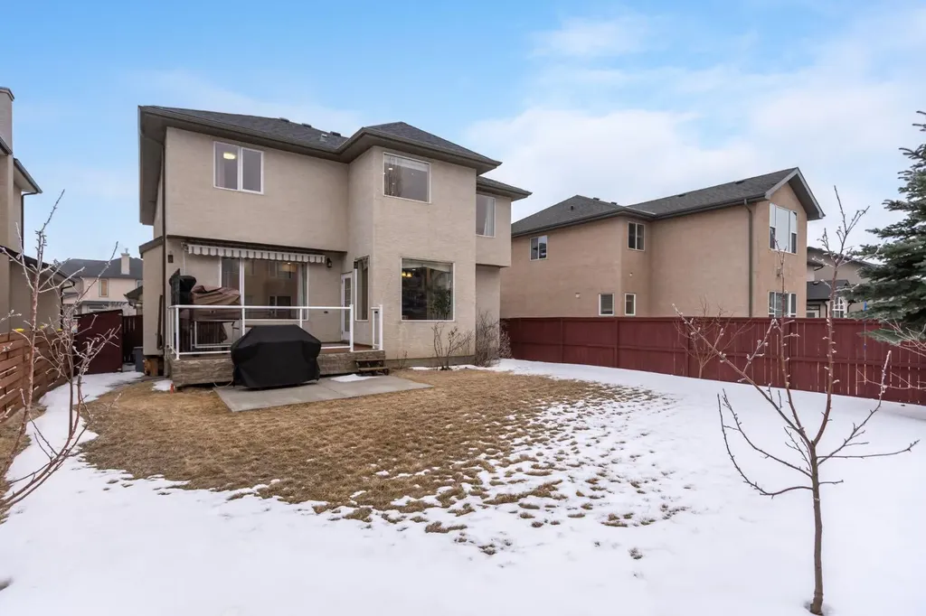 401 Marina Drive Chestermere AB T1X 1V8