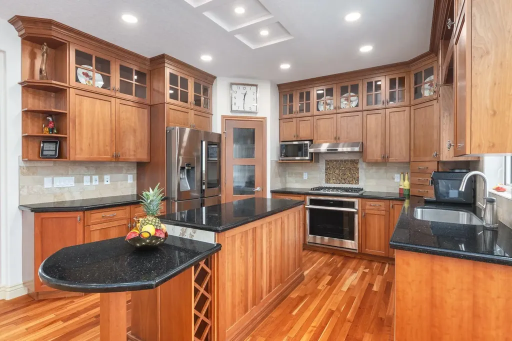 401 Marina Drive Chestermere AB T1X 1V8