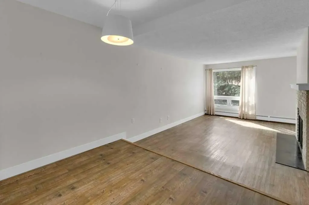 3402 Parkdale Boulevard NW Calgary AB T2N 3T4