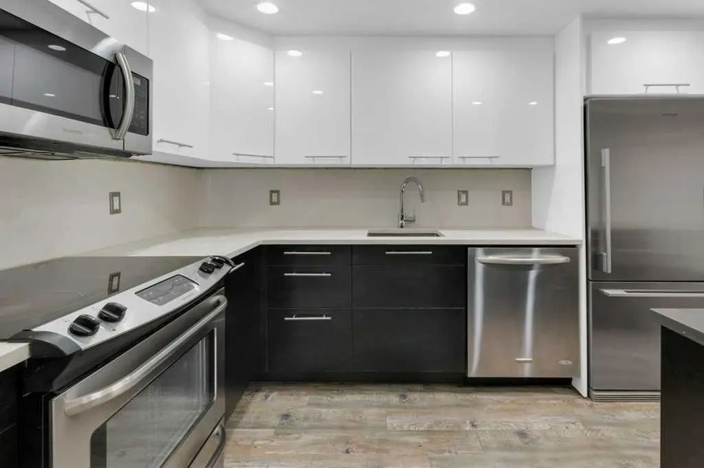 3402 Parkdale Boulevard NW Calgary AB T2N 3T4