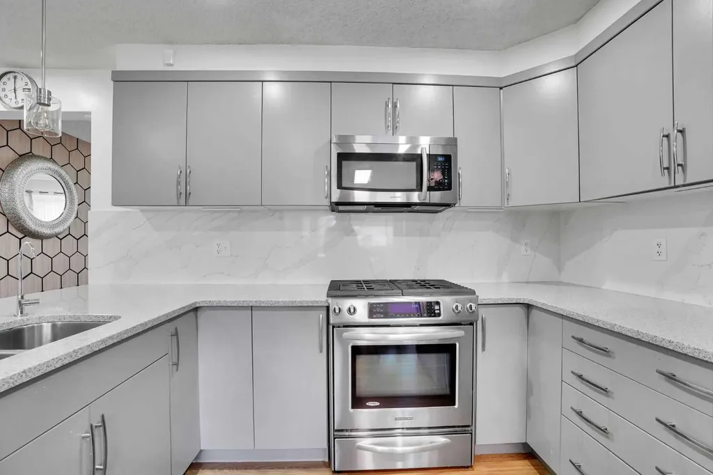 972 Windsong Drive SW Airdrie AB T4B 0P2