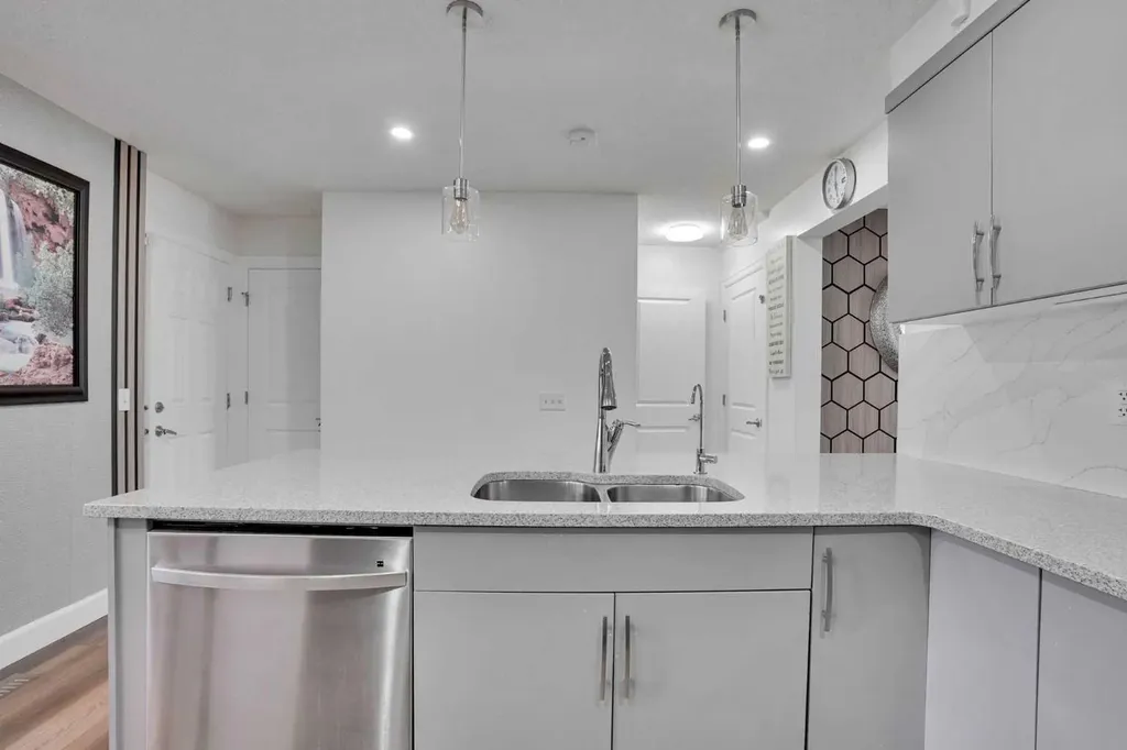 972 Windsong Drive SW Airdrie AB T4B 0P2