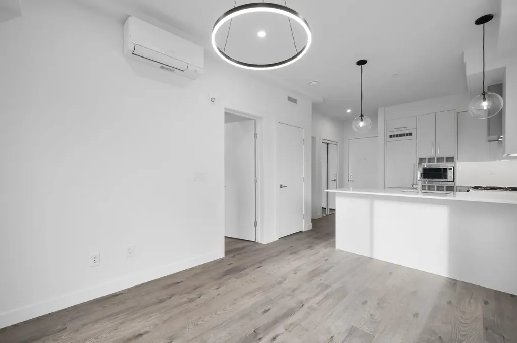 8370 Broadcast Avenue SW Calgary AB T3H 6L3