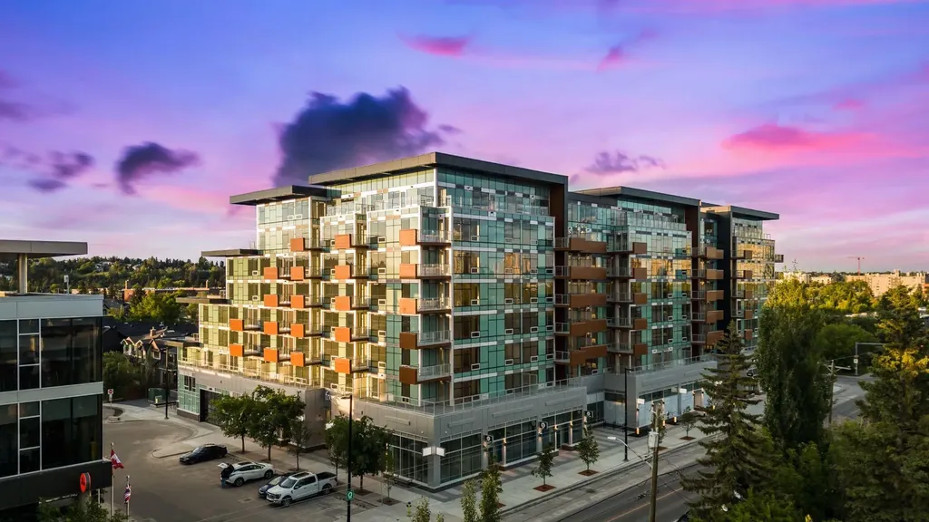 110 18a Street NW Calgary AB T2N 5G5