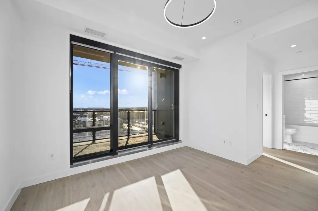 8375 Broadcast Avenue SW Calgary AB T3H 6L3