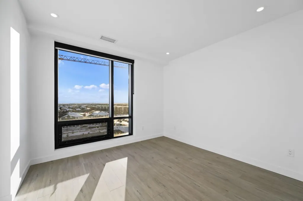 8375 Broadcast Avenue SW Calgary AB T3H 6L3